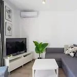 Centro Con Parking Apartamento